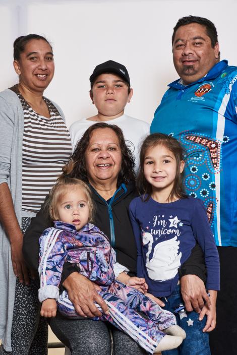 Potrait of Jackie, Kyson, Keith,  Kelanee, Marion and Michelle 